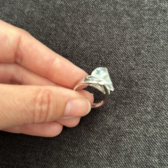 Laguna wave Ring Silver and Cubic Zirconia size 6 - Picture 3 of 11